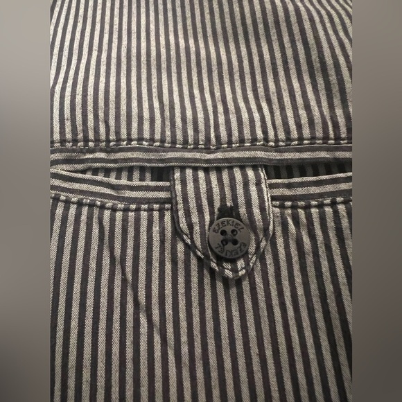 Ezekiel Black & Gray Striped Short Sleeve Button Down Collar Shirt EUC - Picture 5 of 15